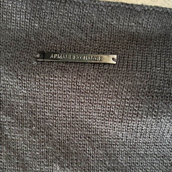 Armani Exchange Women’s black cropped sweater Sz S - Picture 7 of 7